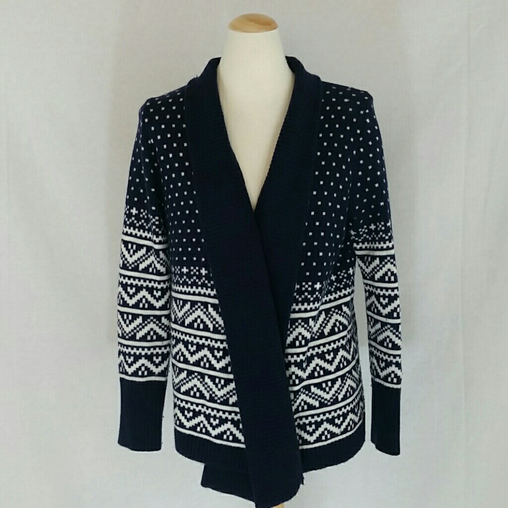 GAP white and navy blue cardigan sweater